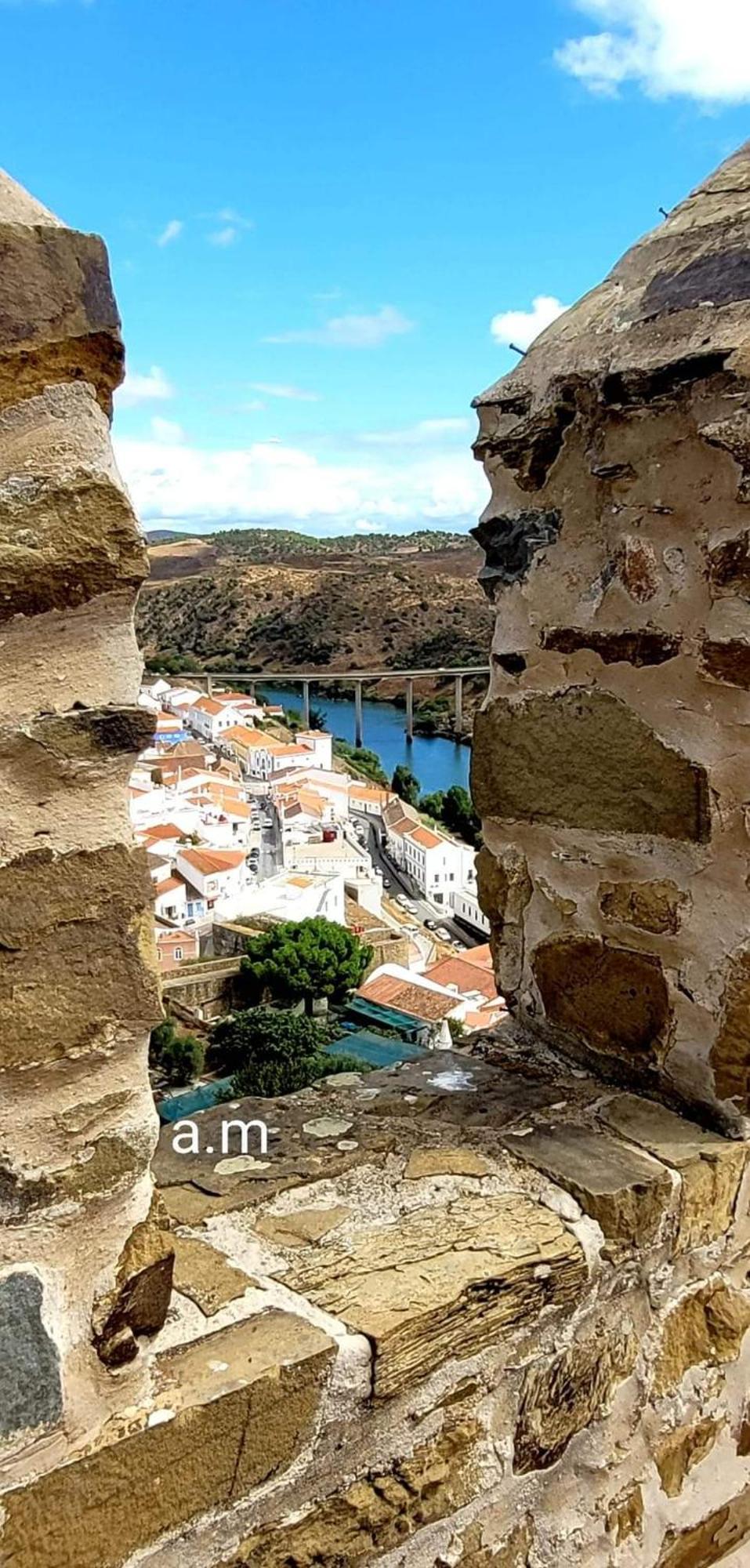 A Casa Da Carolina Βίλα Mértola Δωμάτιο φωτογραφία